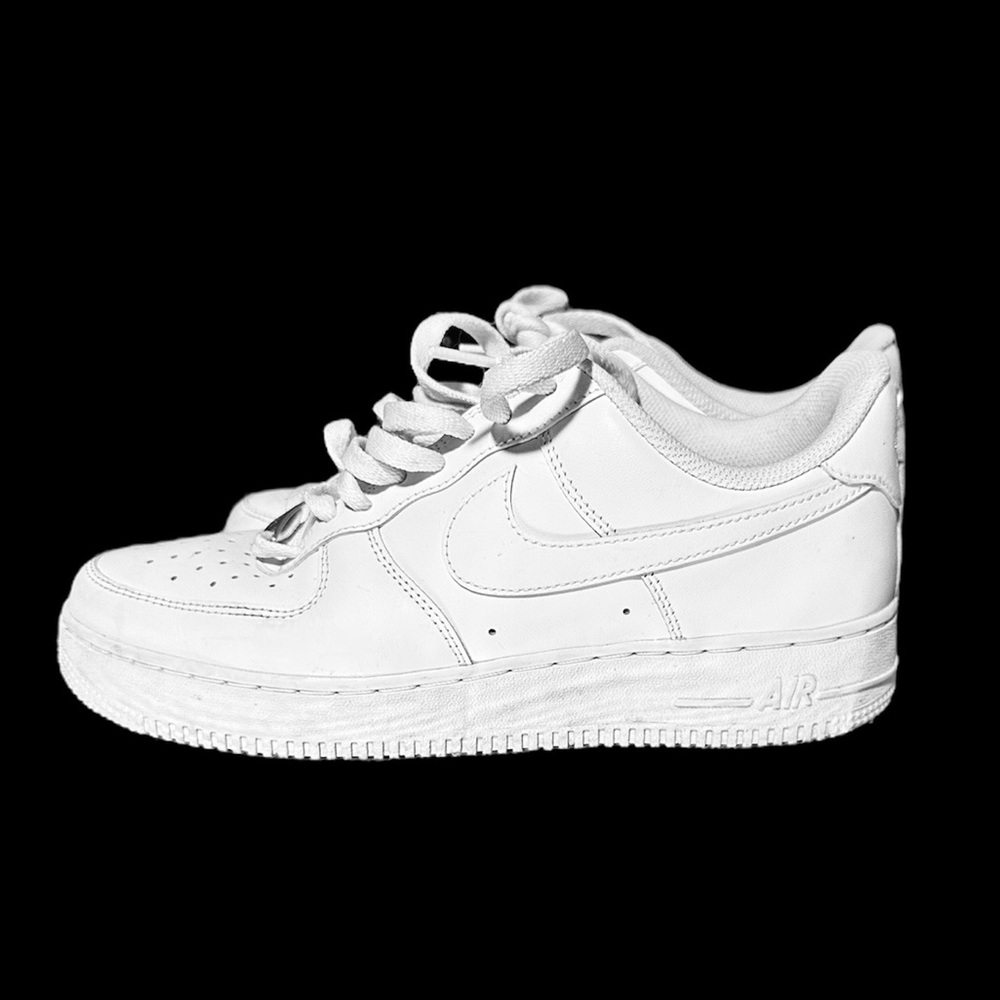 Like New Used Nike Air Force 1